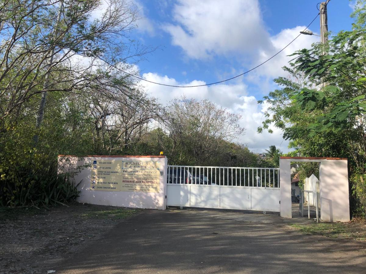 Carline Villa Le Diamant Luaran gambar